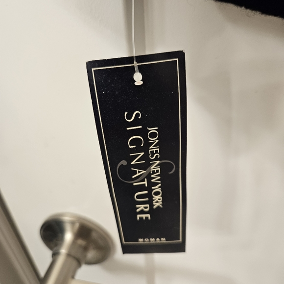 NWT - Jones New York Signature Black Wool Blazer Sweater - Size 14W - Picture 8 of 8